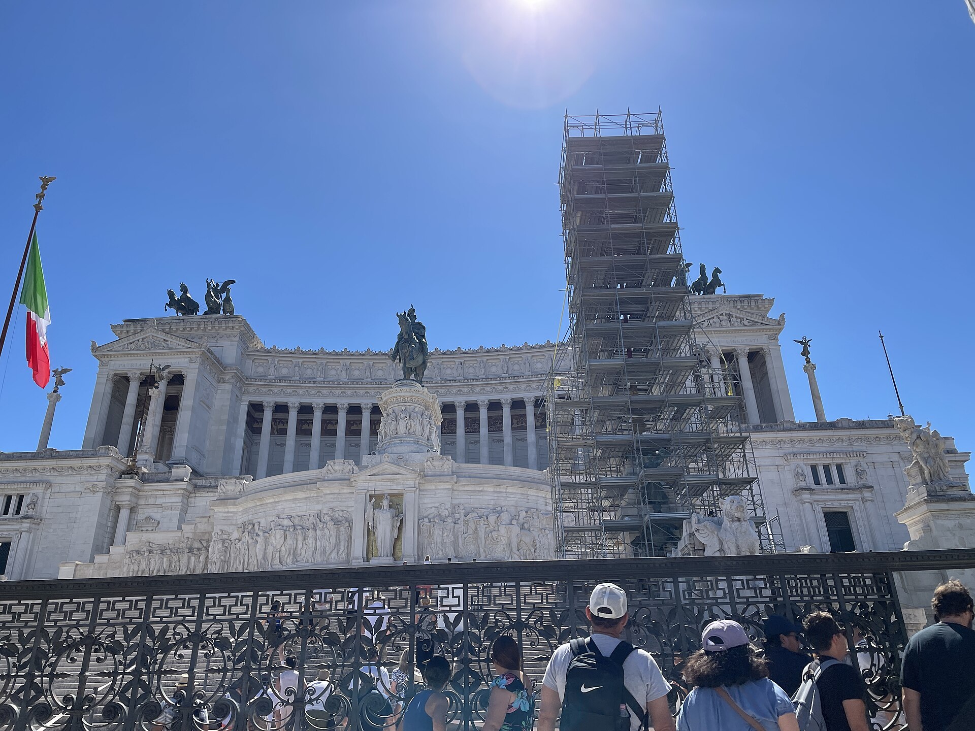 The Vittoriano under construction